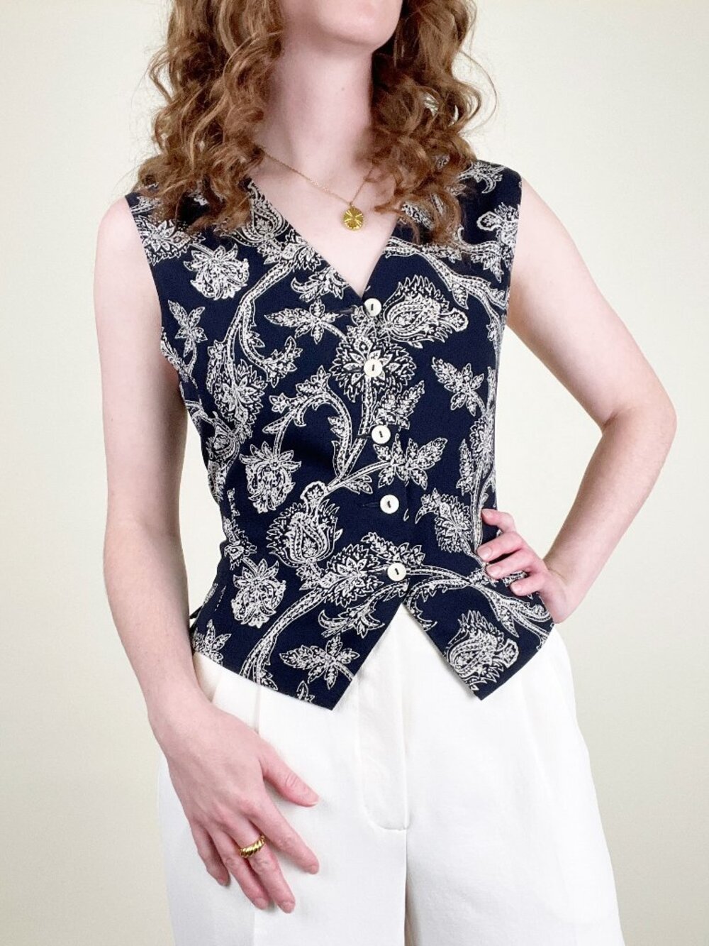 Vintage 90s Vest Top Preppy Academia Coastal Grandma Whimsical Floral Print 90's